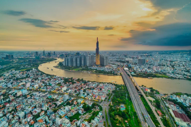 Vietnam’s Population Surpasses 101 Million in 2024